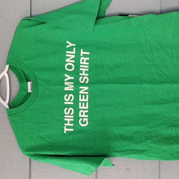 Green Shirt Novelty - Picture 1 of 3